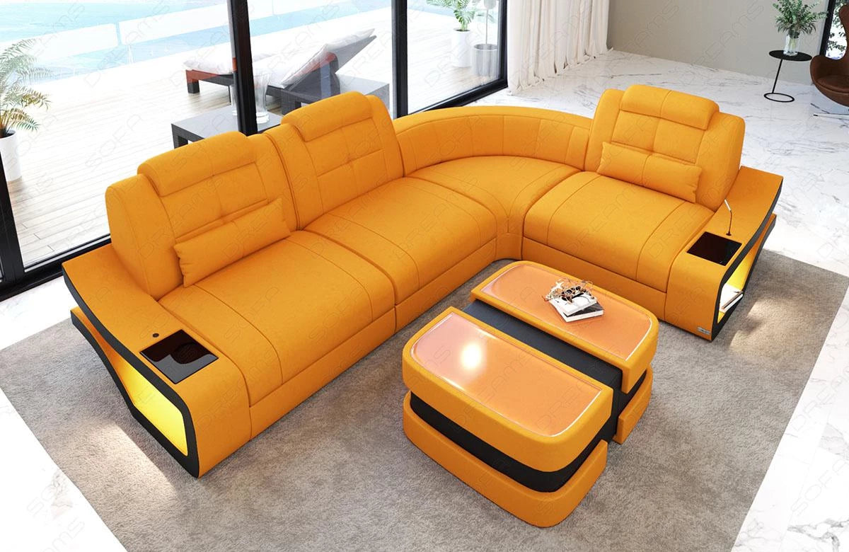 Mikrofaser-Sofas: Pflege, Vorteile und Reinigung