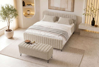 Boxspringbett Aurelio Hocker in Stoff Creme