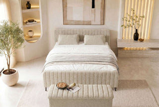 Boxspringbett Aurelio Hocker in Stoff Creme